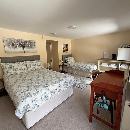 Mary'S Of Mulranny Hotel Стая снимка