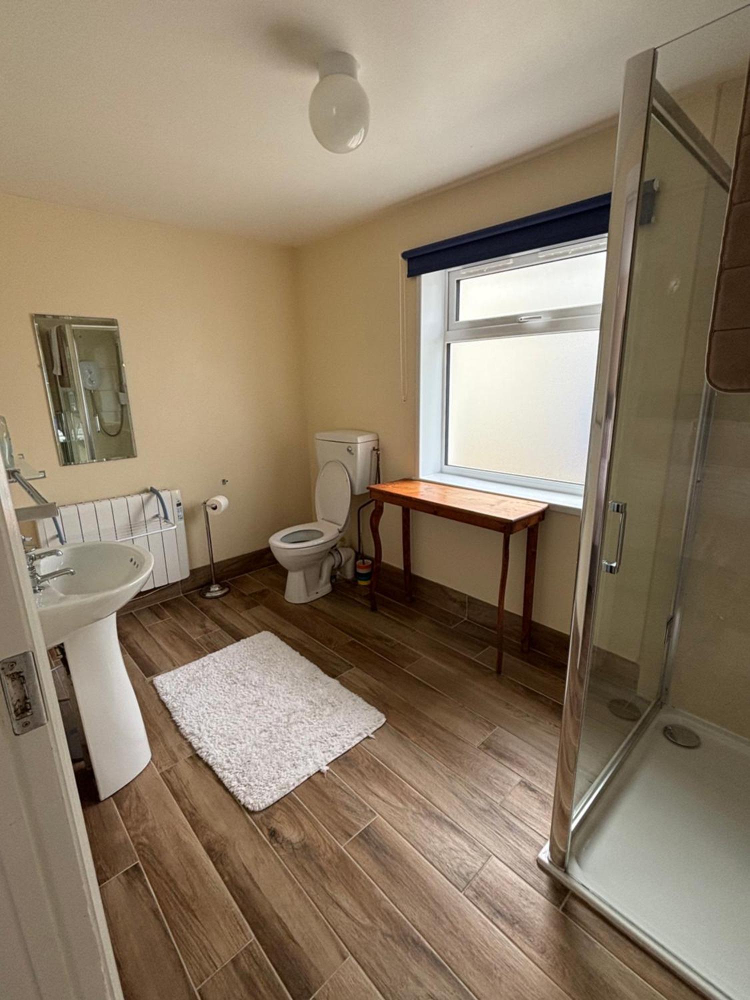 Mary'S Of Mulranny Hotel Стая снимка